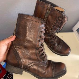 Steve Madden boots